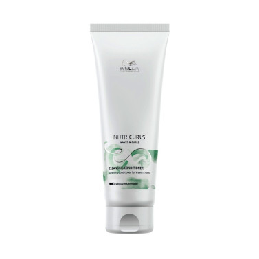 Balsam hidratant pentru par cret sau ondulat Wella Professionals Nutricurls Treatment
