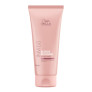 Balsam cu pigment violet pentru reimprospatare blond rece Wella Professionals Invigo Cool Blonde