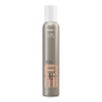 Spuma pentru volum cu fixare puternica Wella Professionals Eimi Extra-Volume